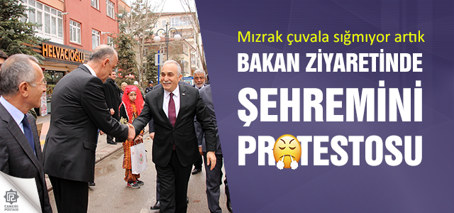 Bakan ziyaretinde Şehremini protestosu