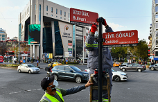 Yeni Ankara fontu cadde ve sokak tabelaları ile buluşuyor