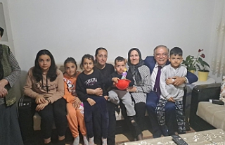 Mehmet Ali Karamemiş İftarda 5 Çocuklu Aileye Konuk...