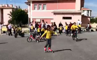 Çankırı’da çocuklar hareketli yaşama pedalladı!