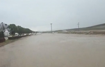 Çankırı – Ankara karayolu sel nedeniyle trafiğe kapandı!