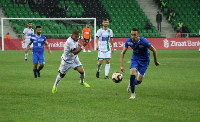 Çankırı'nın Zafer Gecesi! 1074 Çankırıspor penaltılarla turladı...