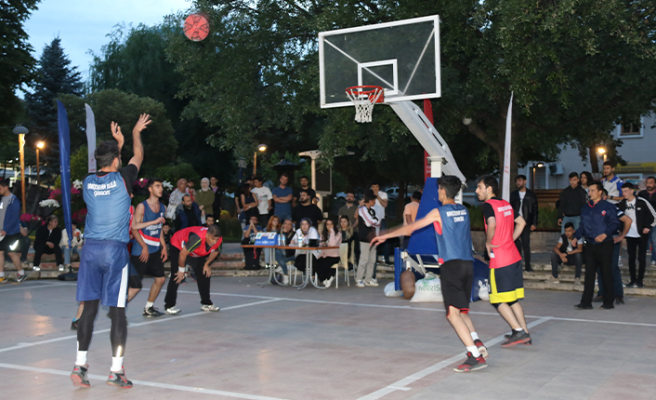 3x3 Sokak Basketbolunda şampiyonlar belli oldu!