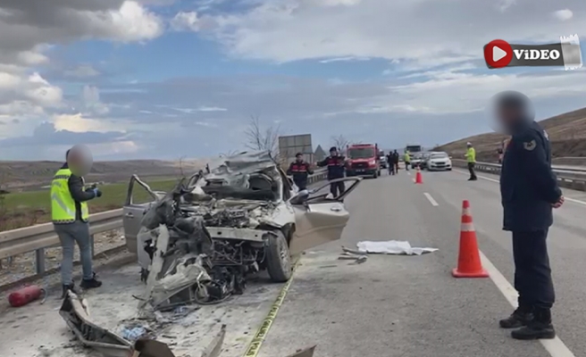 Çankırı'da feci kaza: Kamyona arkadan çarpan otomobil sürücüsü öldü