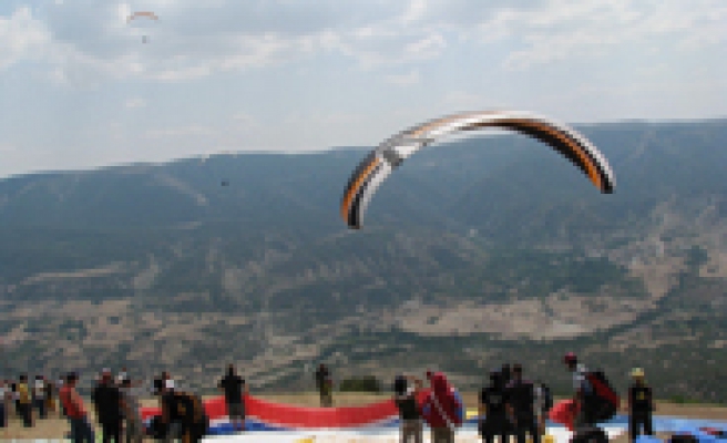 FLAŞ… Yamaç Paraşütünde Türkiye Şampiyonası Bayramörende!